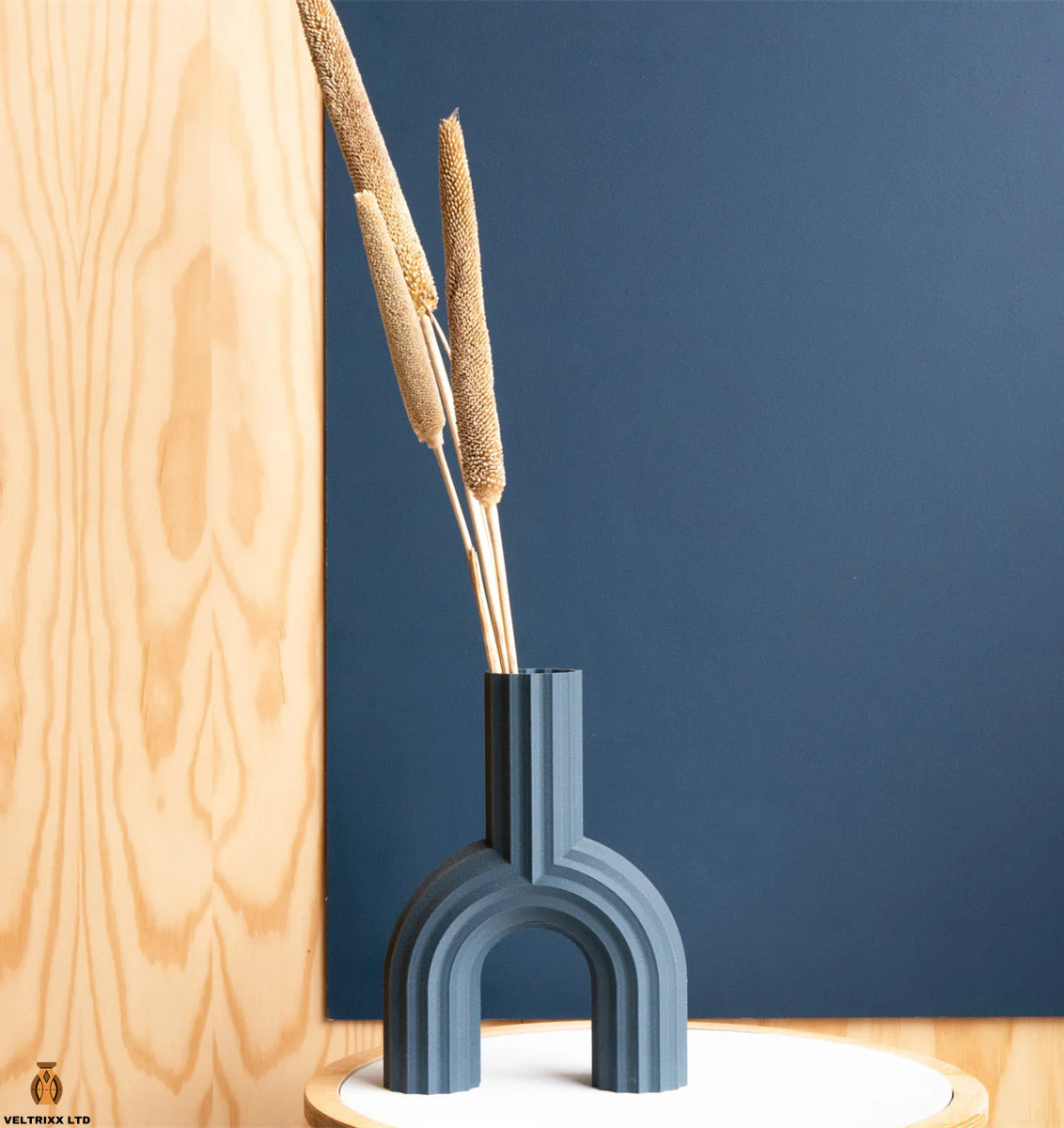 Hendrick Arched Vase